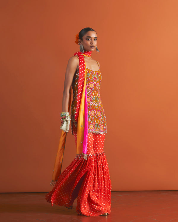 Tigers Eye Kurta And Ruby Pants