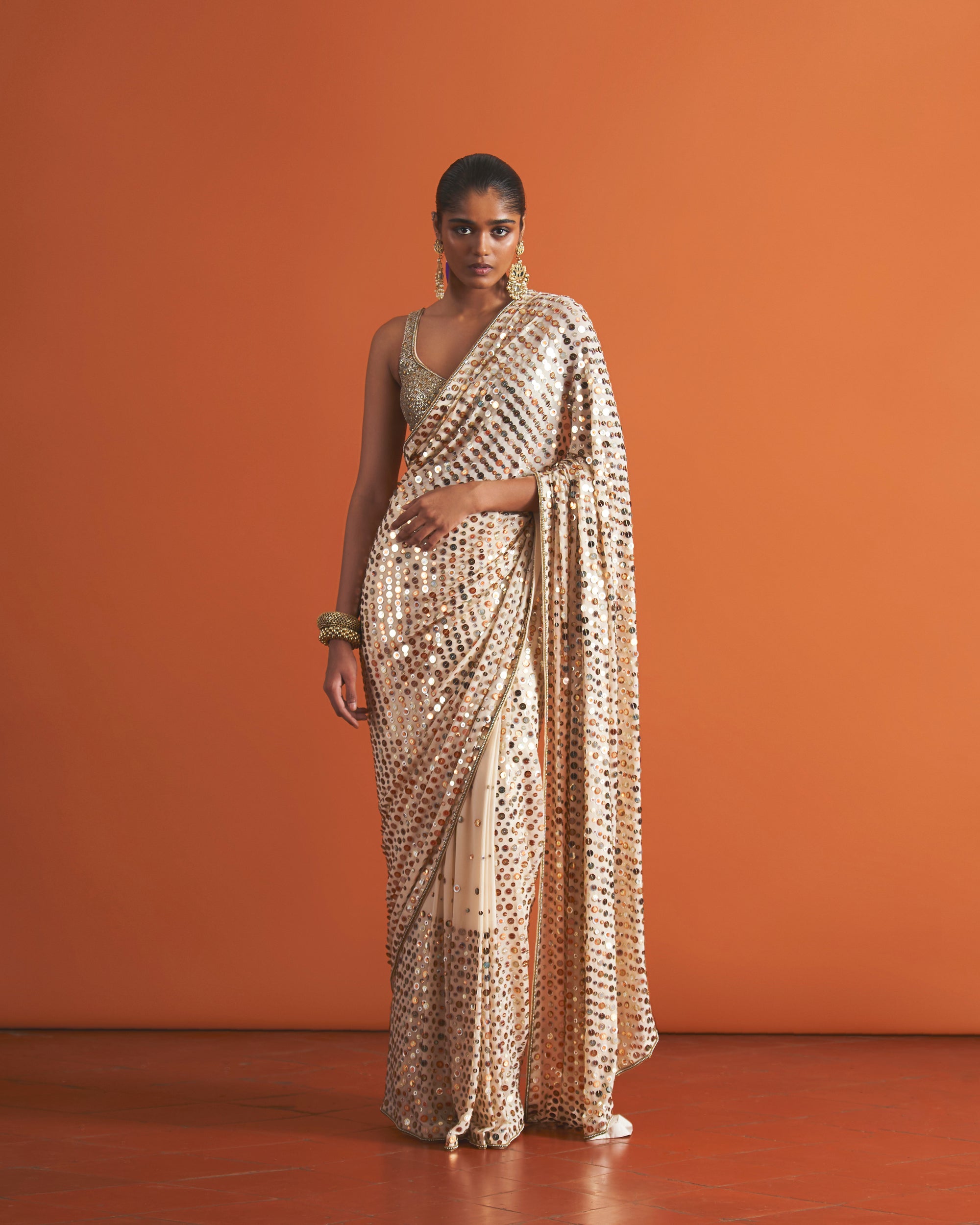 Zeenat Sari & Blouse