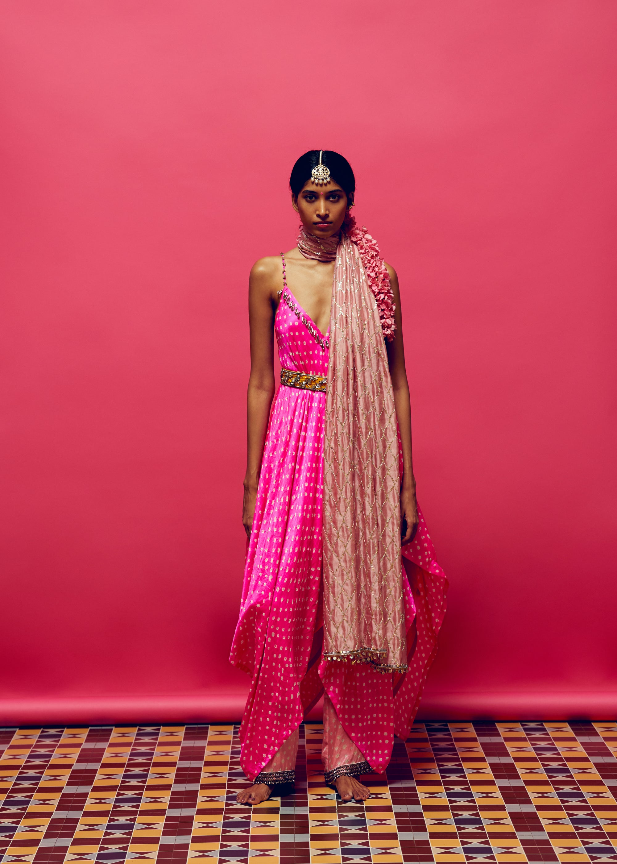 Gulabi Bandhani Handkerchief Kurta/dress, peony Straight Bandhani Pant With Peony diamond Embroidered Dupatta