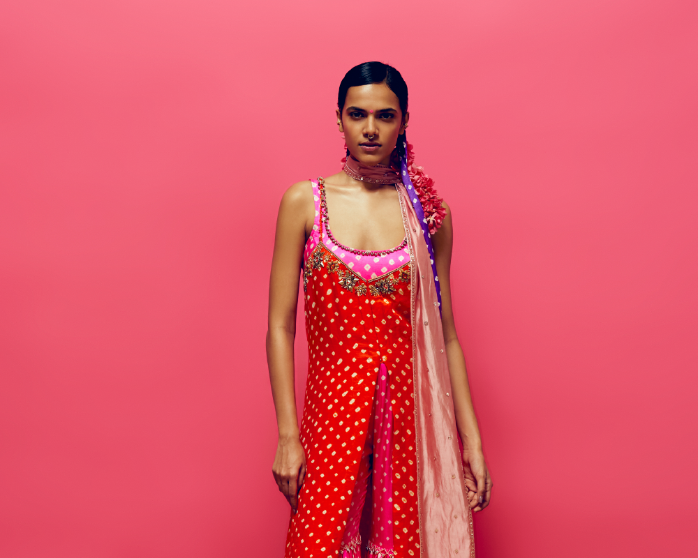 Dahlia Bandhani Slit Kurta, Gulabi Bandhani blouse And Gulabi Gharara