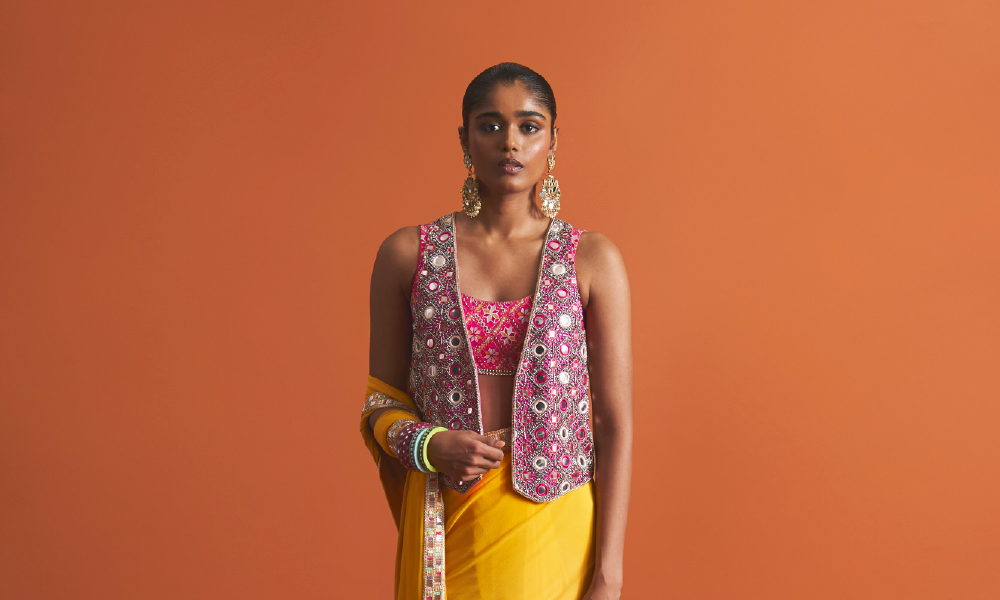 Amber Sari, Disco Deewane Waistcoat