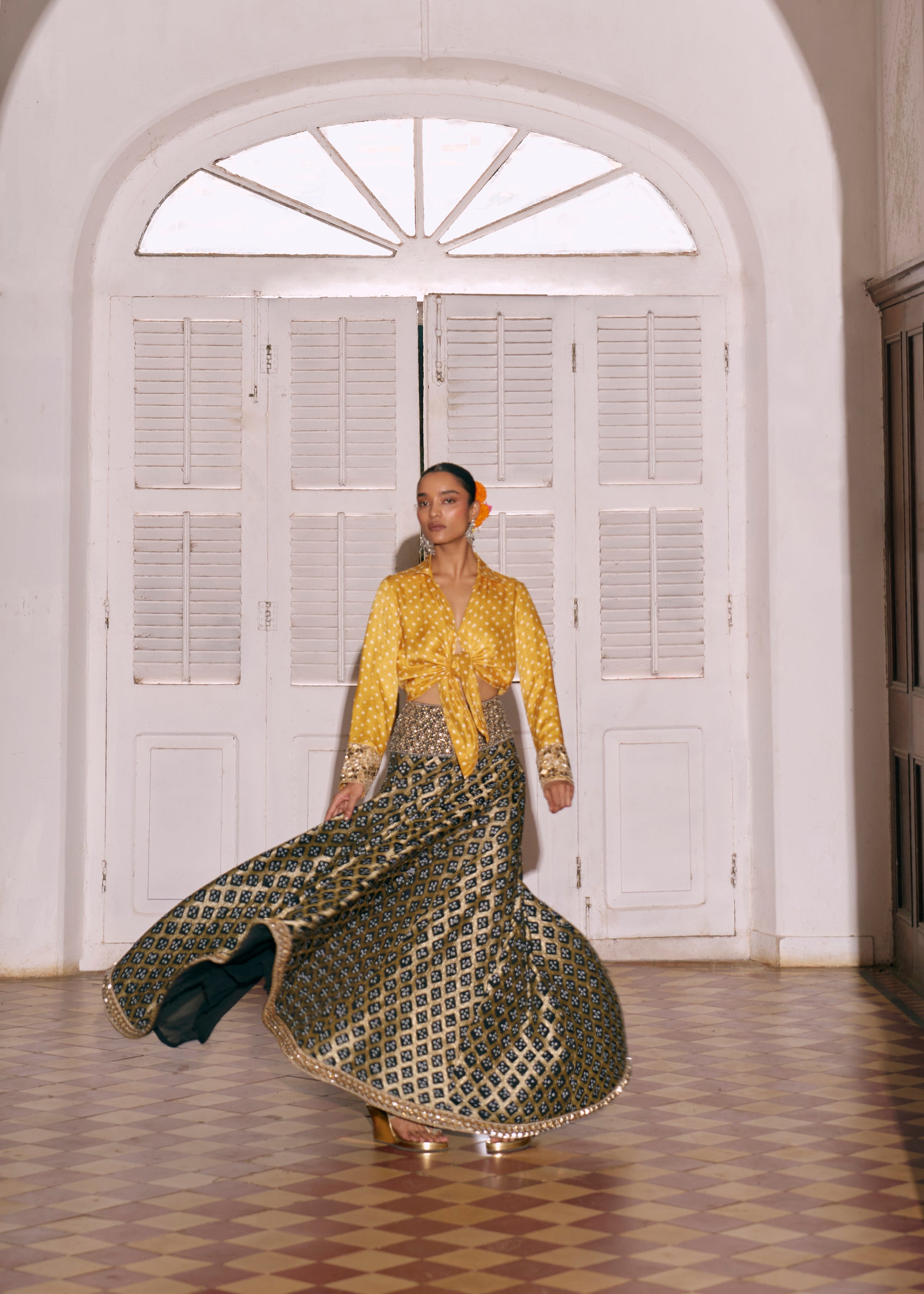 Amaris Knotted Shirt & Tara Lehenga